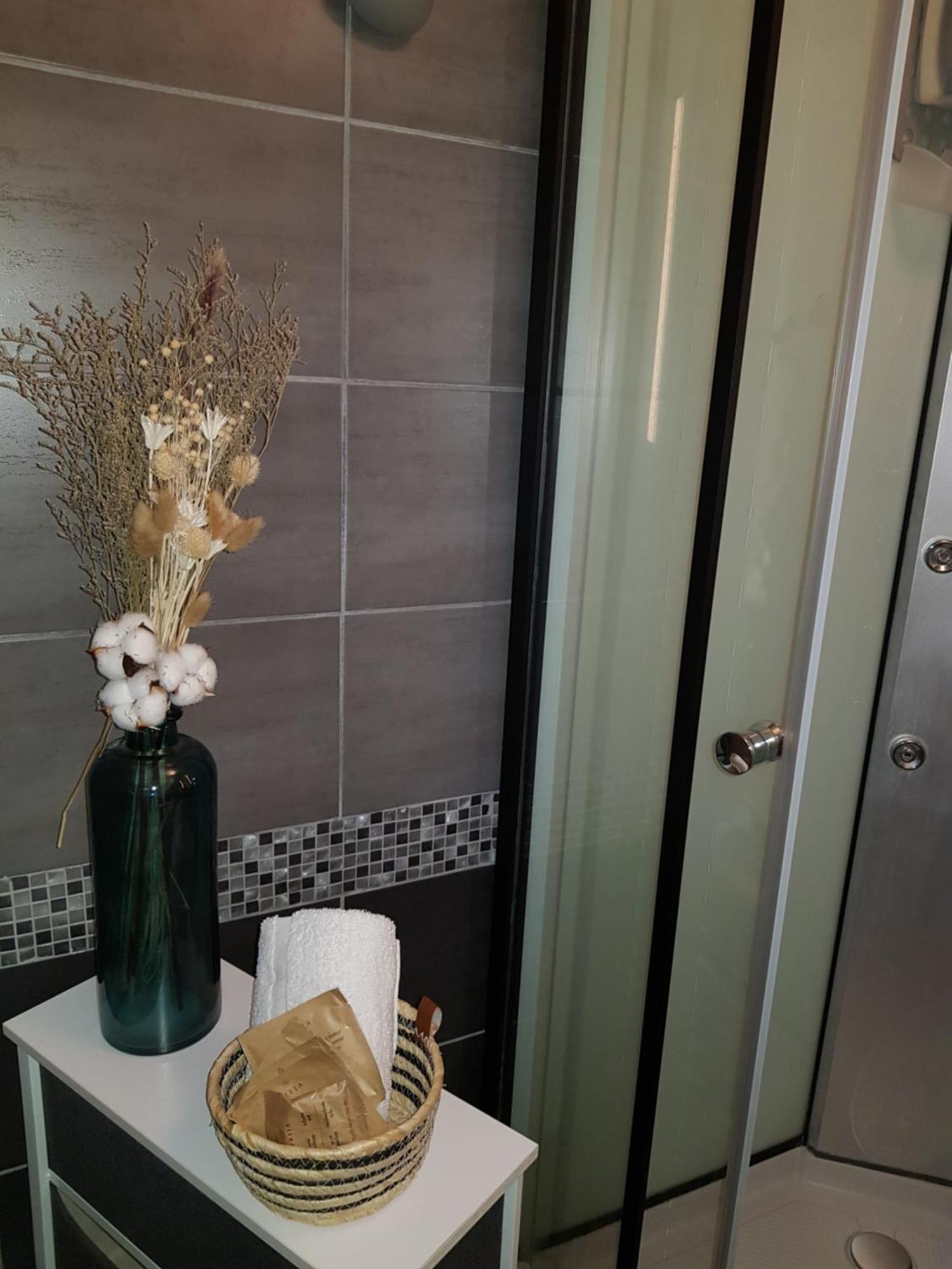 Herm'S Petite Maison Atypique Et Cour Privative - Cabourg Luaran gambar
